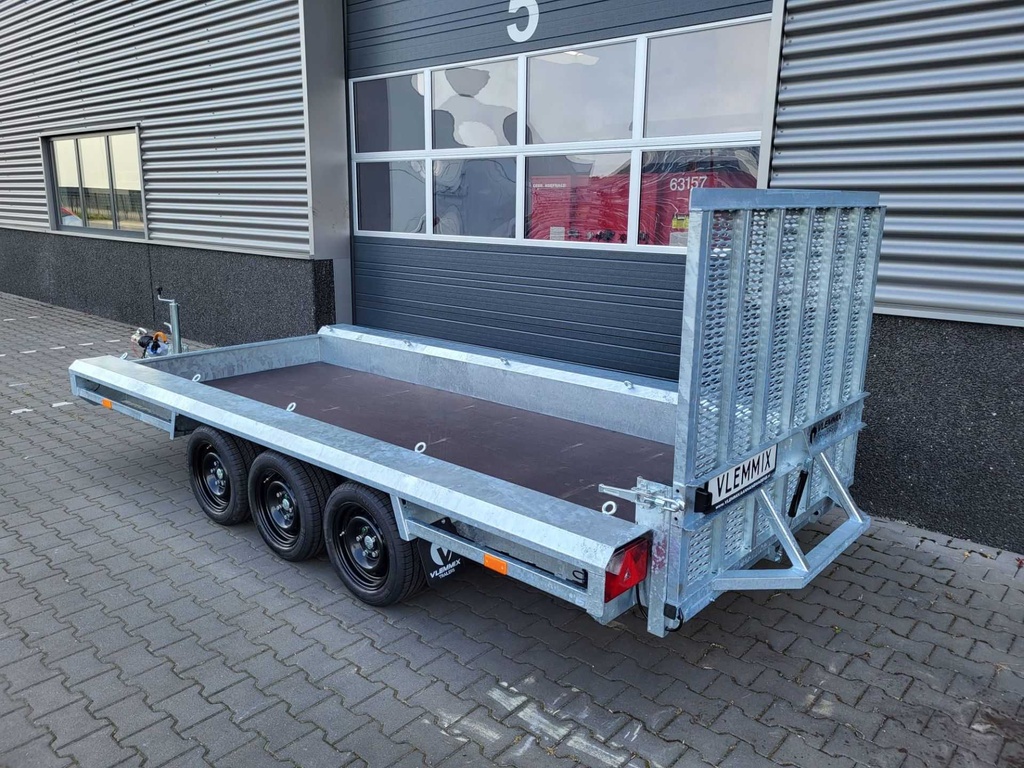 Vlemmix machinetransporter 3×1350 kg – 400×150