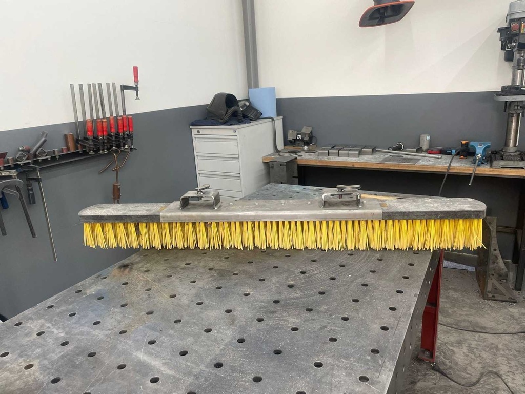 Inveegborstel 150cm incl. Aanbouwdeel