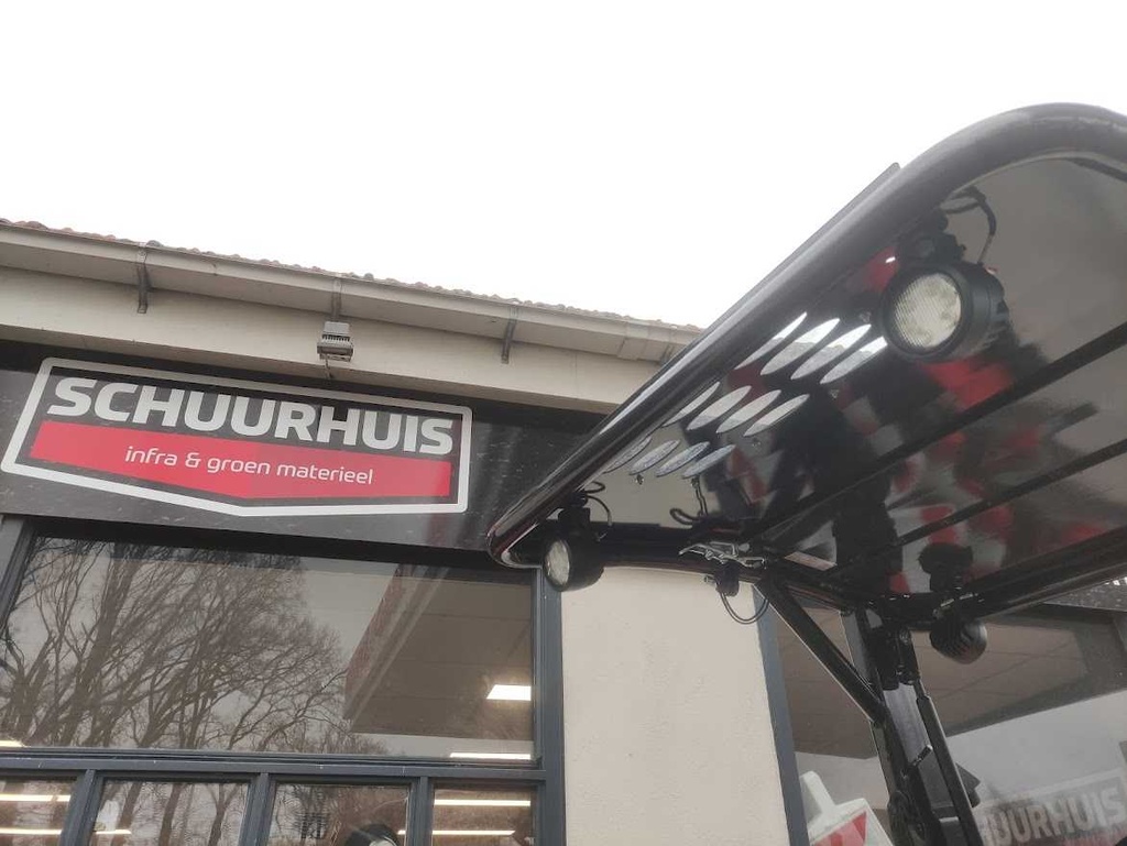 Giant G 2700 XTRA HD+