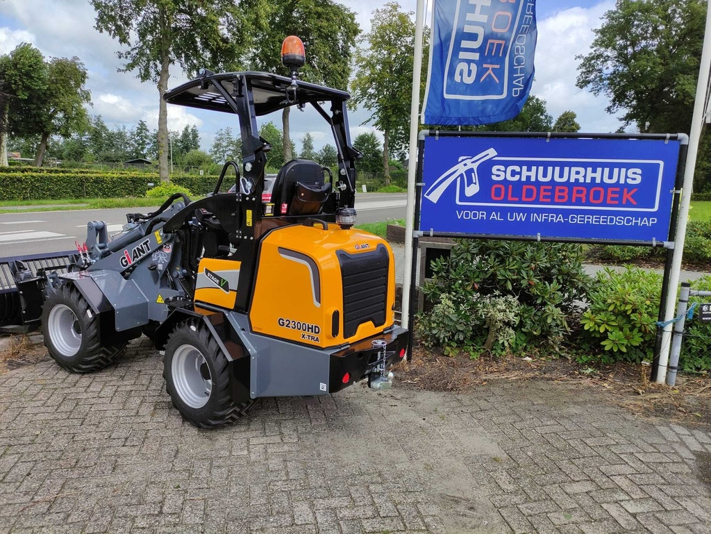 Giant G-2300 X-TRA HD