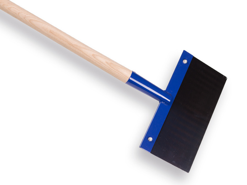 Betonschraper 30 cm. met steel van 130 cm