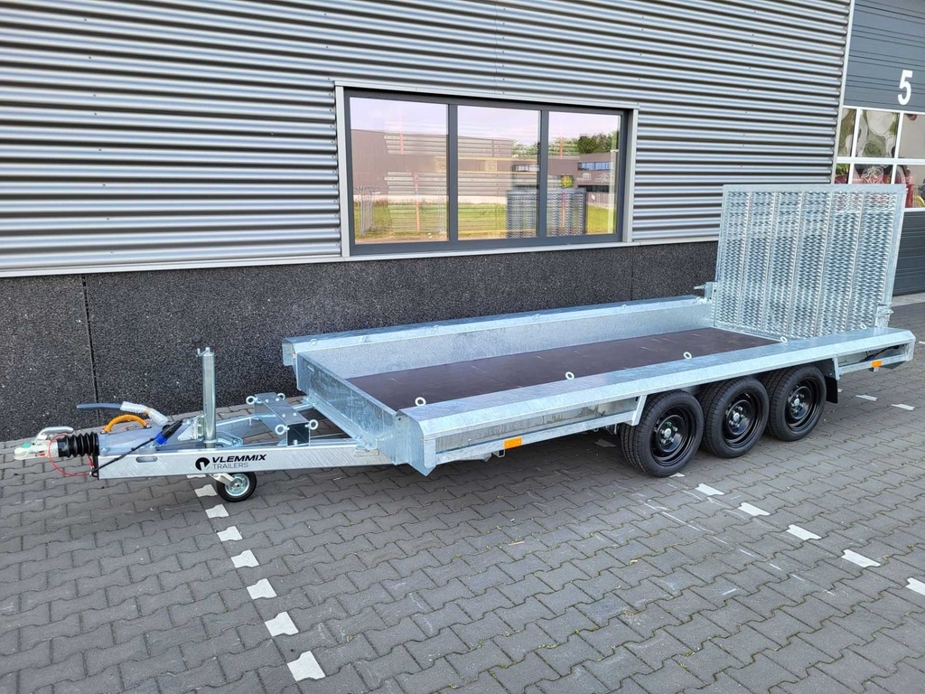Vlemmix machinetransporter 3×1350 kg – 400×150