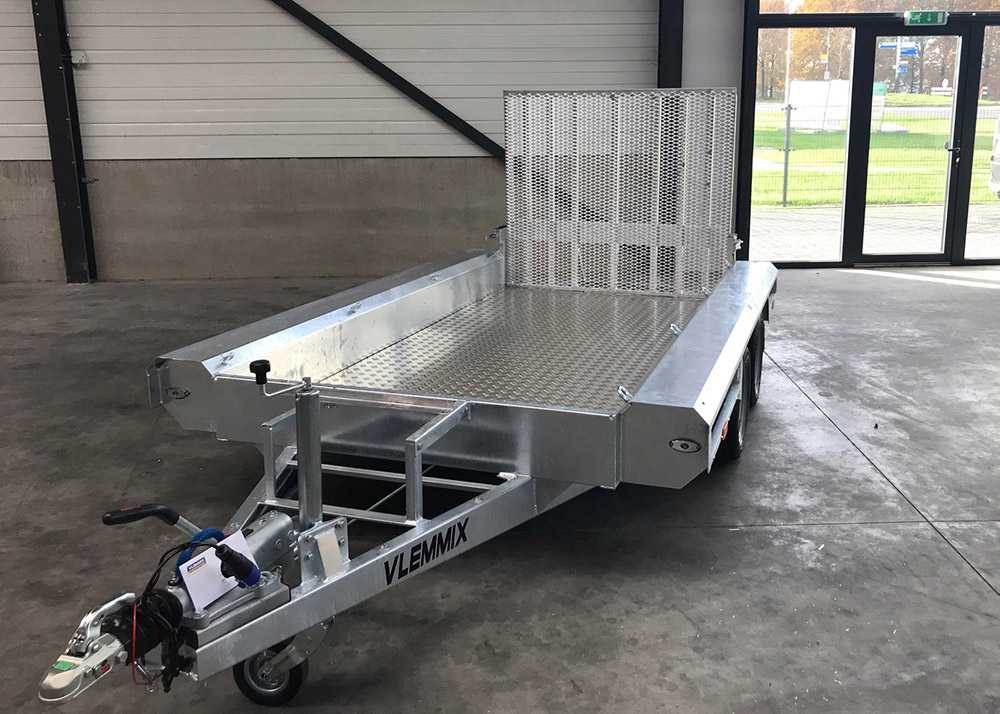 Traanplaat vloer gemonteerd 300 x150 cm