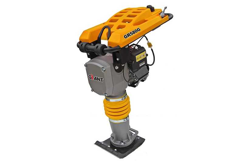 Giant GR580G stamper benzine