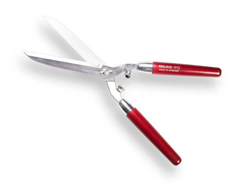 Heggenschaar FREUND 1912 56 cm, blad 24 cm, met houten grepen