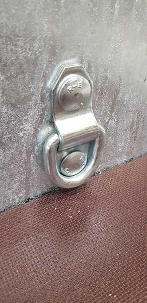 Vloerhoudring gemonteerd per stuk