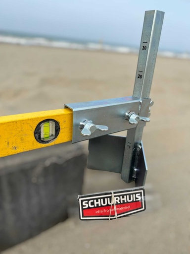 [INT.0180] Bandenschuif voor montage op waterpas (Kuistofa)