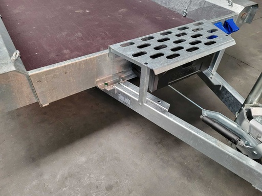 [VMXGRAAFBAKPLATEAU_KIST] Graafbakplateau met kist