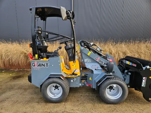 [VG1200] Giant G1200 met bak en vork 